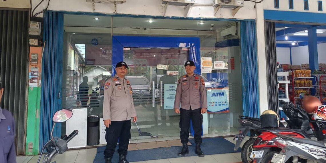 Patroli Polsek Pangkalan Lesung Tingkatkan Rasa Aman dan Kondusifitas Wilayah