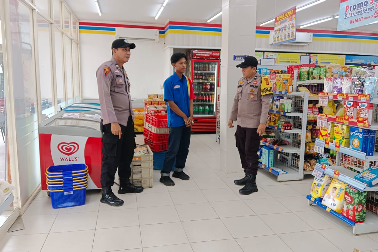 Cegah Kriminalitas, Polisi Patroli Dialogis di Pangkalan Lesung