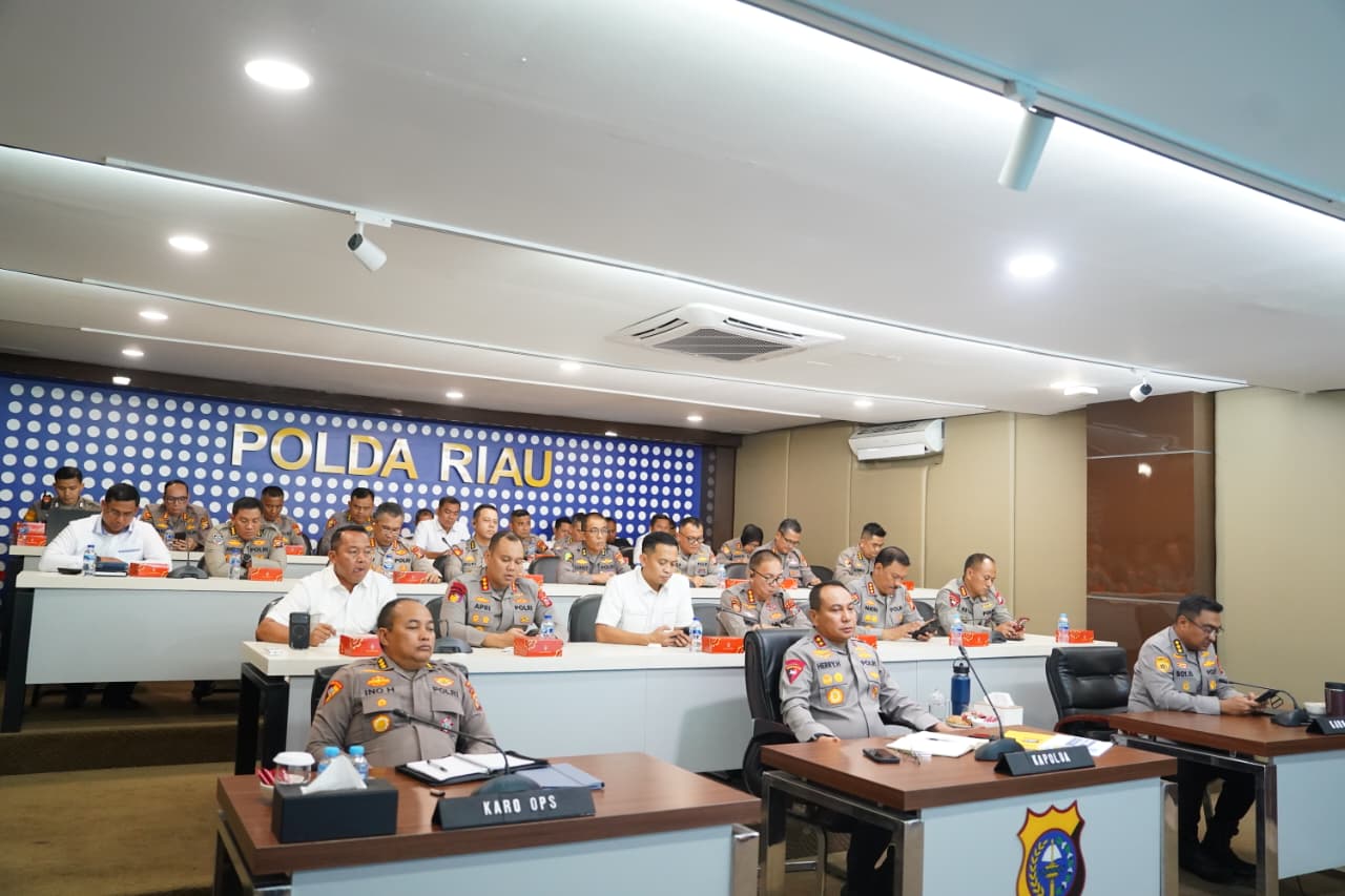 Kapolri Pimpin Anev Sitkamtibmas Nasional, Polda Riau Ikuti melalui Vicon