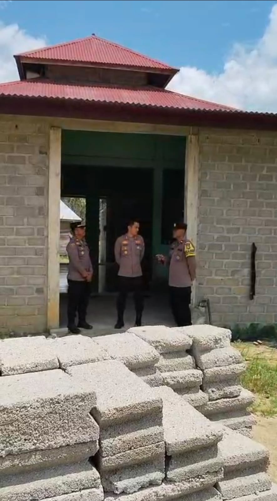 Kapolres Kuansing Kunjungi Ponpes Tahfiz dan Bank Pohon, Apresiasi Peran Bhabinkamtibmas