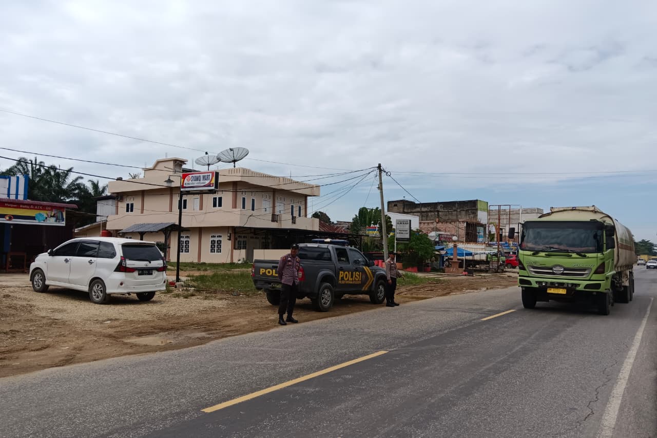 Patroli Polsek Pangkalan Lesung, Upaya Cegah Pelanggaran dan Fatalitas Lalu Lintas