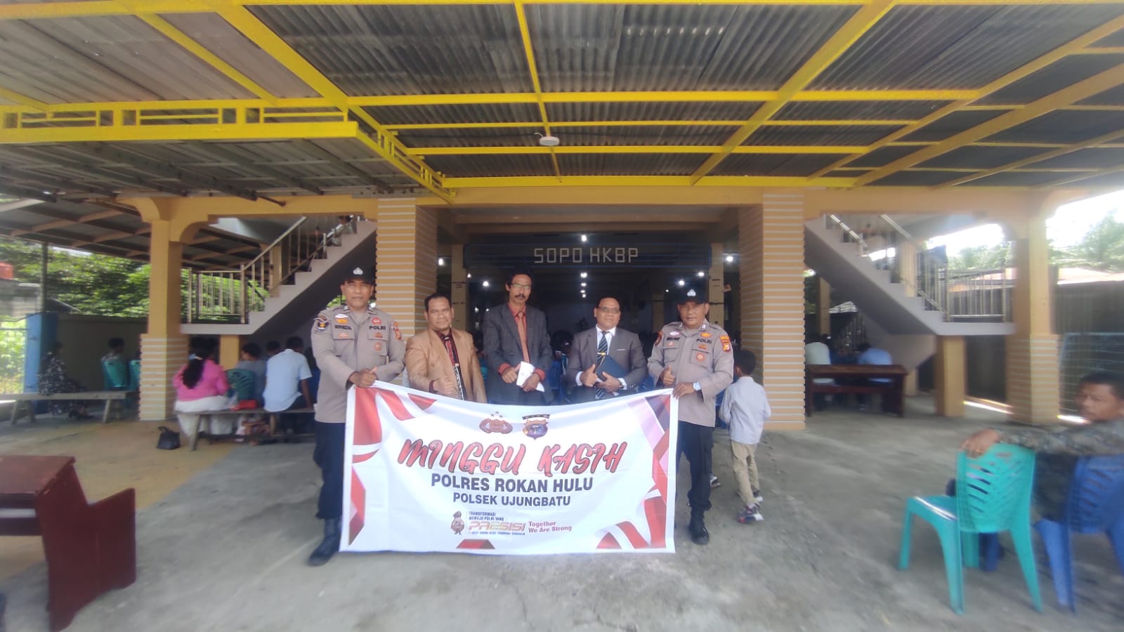 Polsek Ujung Batu Intensifkan Patroli Gereja Saat Ibadah Mingguan, Situasi Aman Terkendali