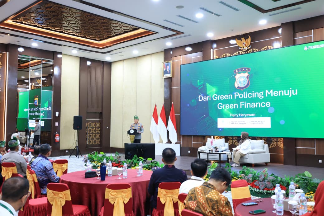 Kapolda Riau Jadi Narasumber Coffee Morning OJK, Dorong Green Policing untuk Stabilitas Industri Keuangan