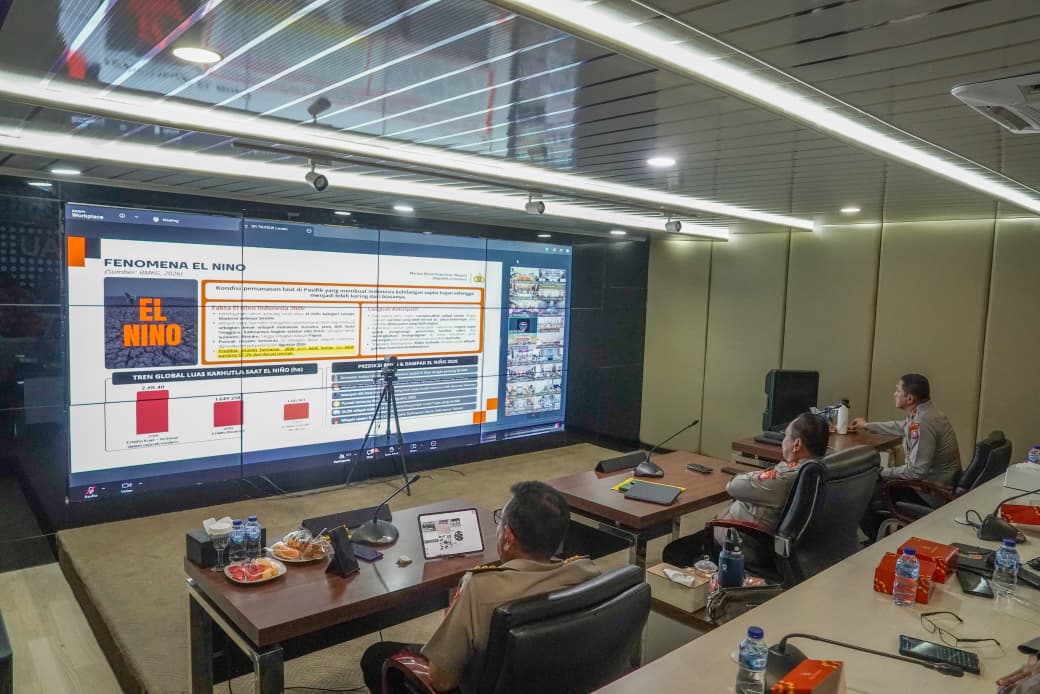 Polda Riau Ikuti Arahan Wakapolri Antisipasi El Nino “Godzilla”, Perkuat Kesiapsiagaan Karhutla