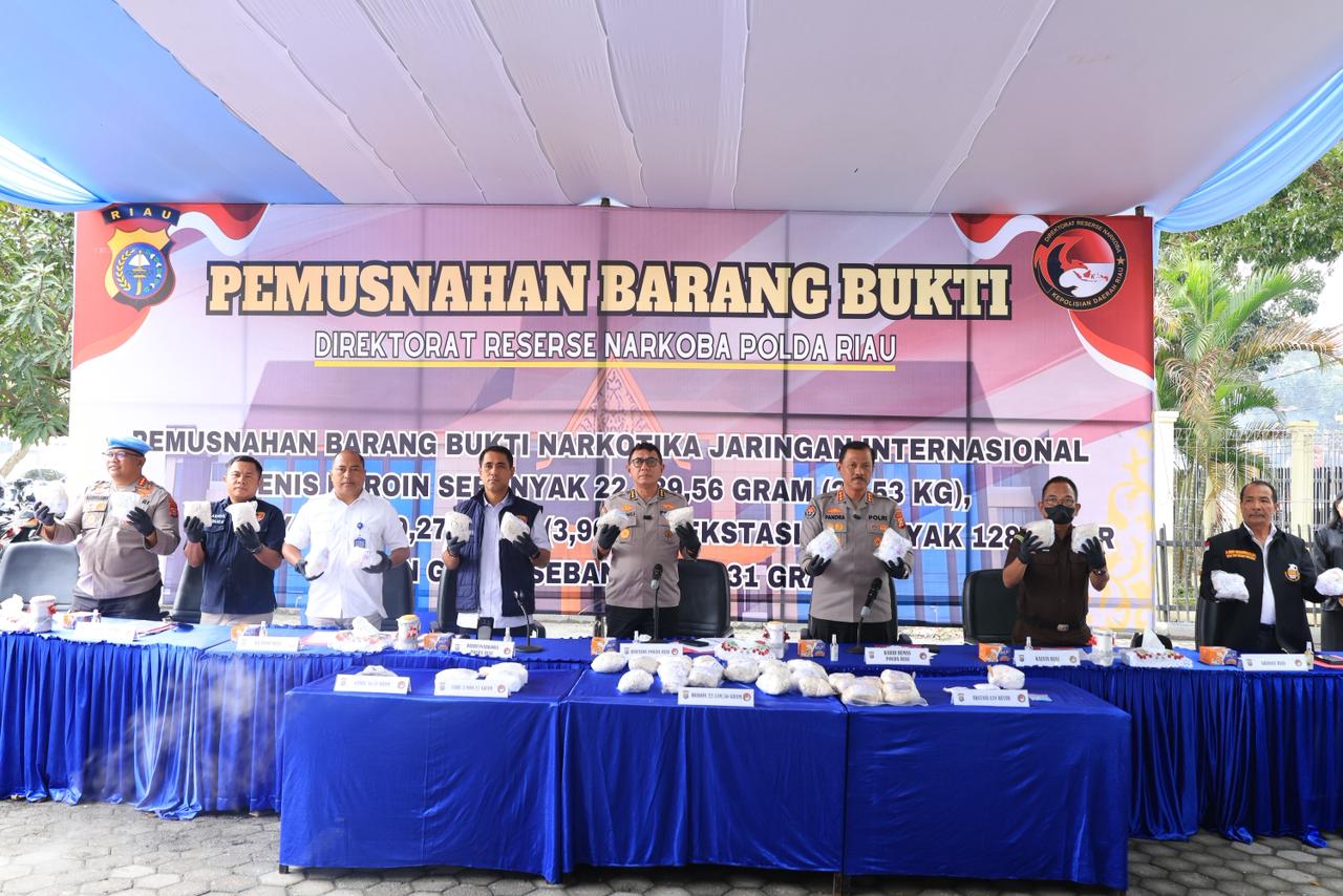 Polda Riau Musnahkan Barang Bukti Narkotika Jaringan Internasional, Selamatkan Lebih dari 132 Ribu Jiwa