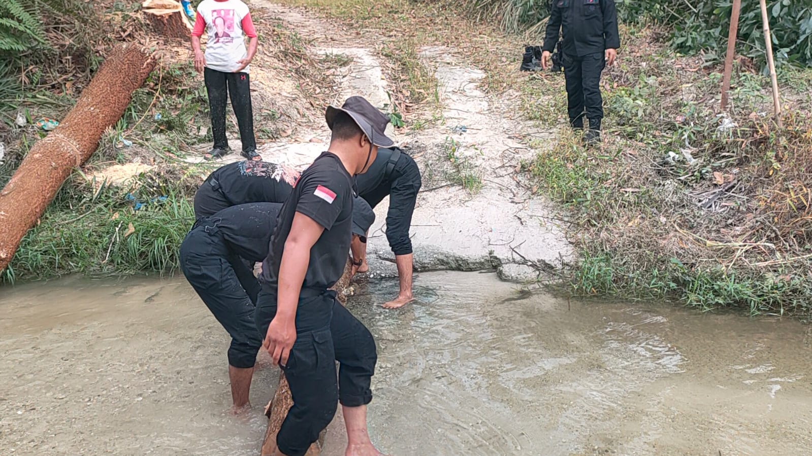 Polres Kuansing Mulai Pembangunan Jembatan Merah Putih Presisi di Sungai Kuning, Akses Warga Segera Terwujud