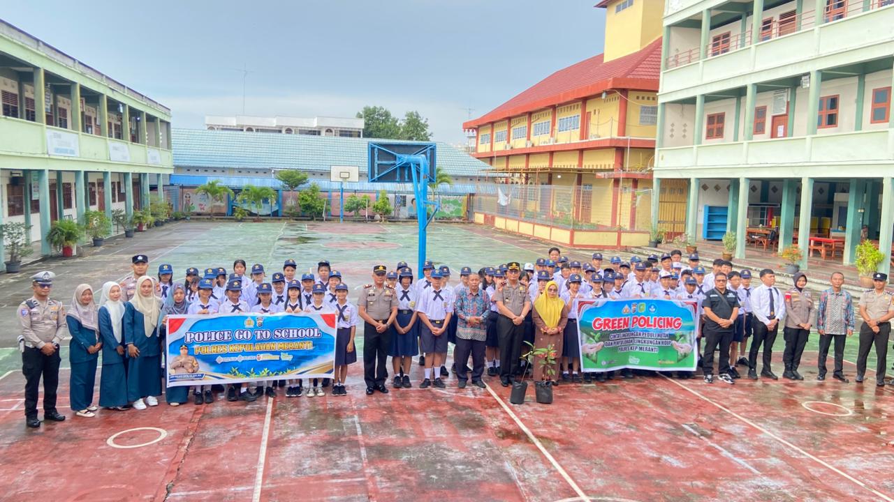 Polres Kepulauan Meranti Gelar Police Go To School di SMA Patria Dharma, Edukasi Bahaya Narkoba dan Peduli Lingkungan