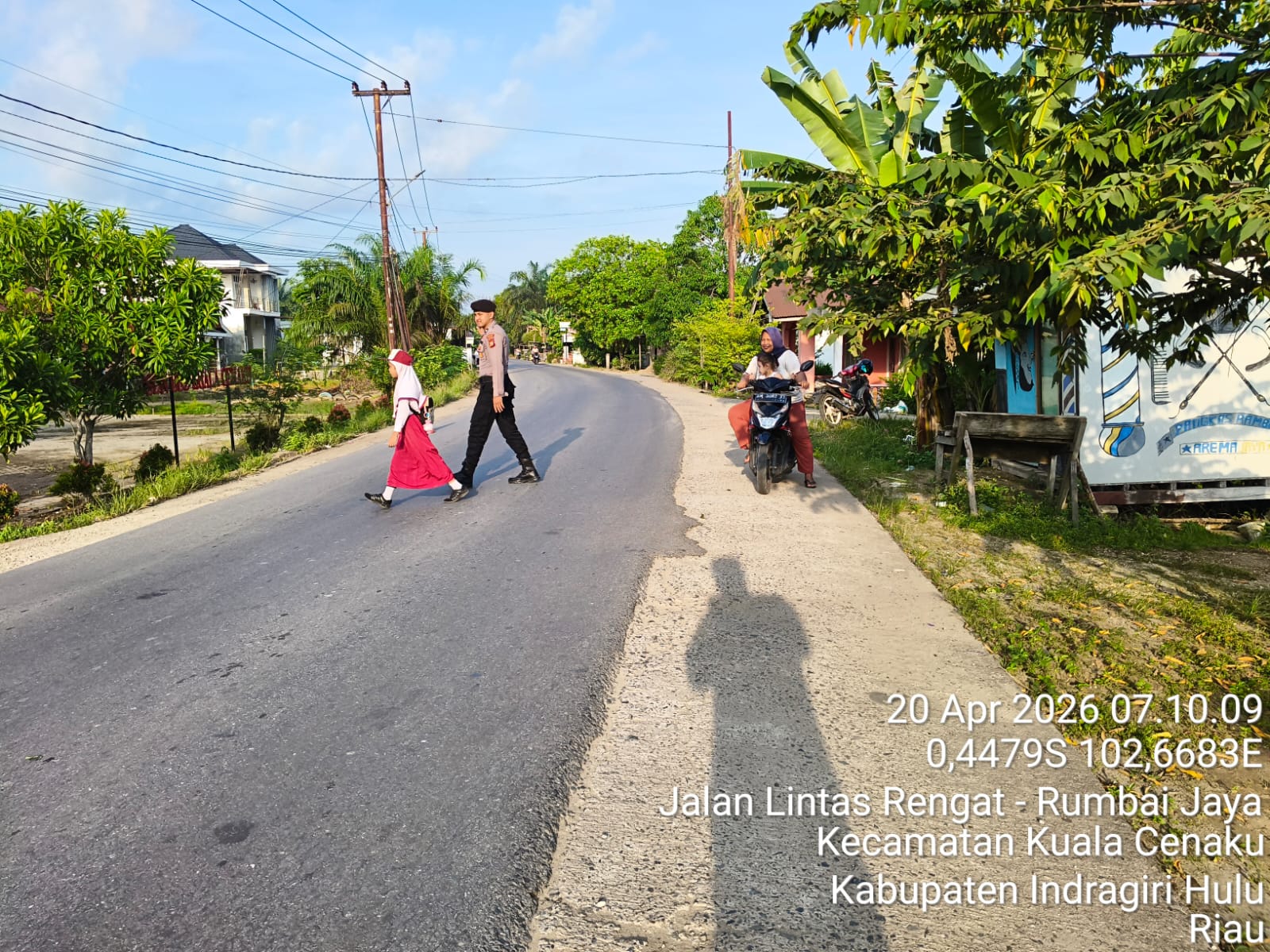 Strong Point Pagi Polsek Kuala Cenaku, Wujud Nyata Pelayanan Prima bagi Pengguna Jalan