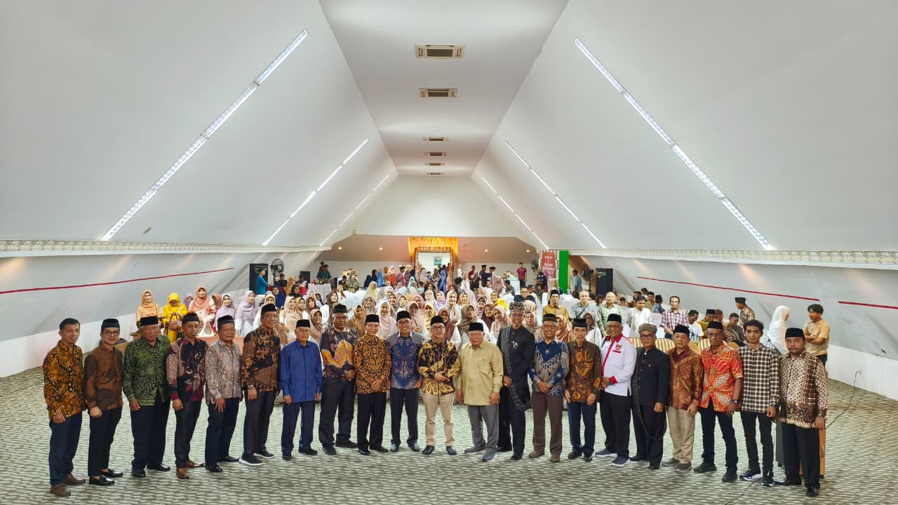 Silaturahmi Penuh Makna, Ditlantas Polda Riau Gaungkan Keselamatan Berlalu Lintas dan Green Policing di Pekanbaru.