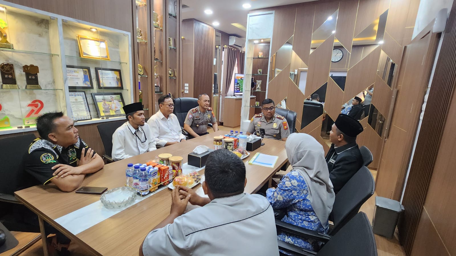 Kapolres Kampar Silaturahmi Forum Panti Se-kabupaten Serahkan Bantuan, Ajak Jaga Generasi Muda Dari Narkoba