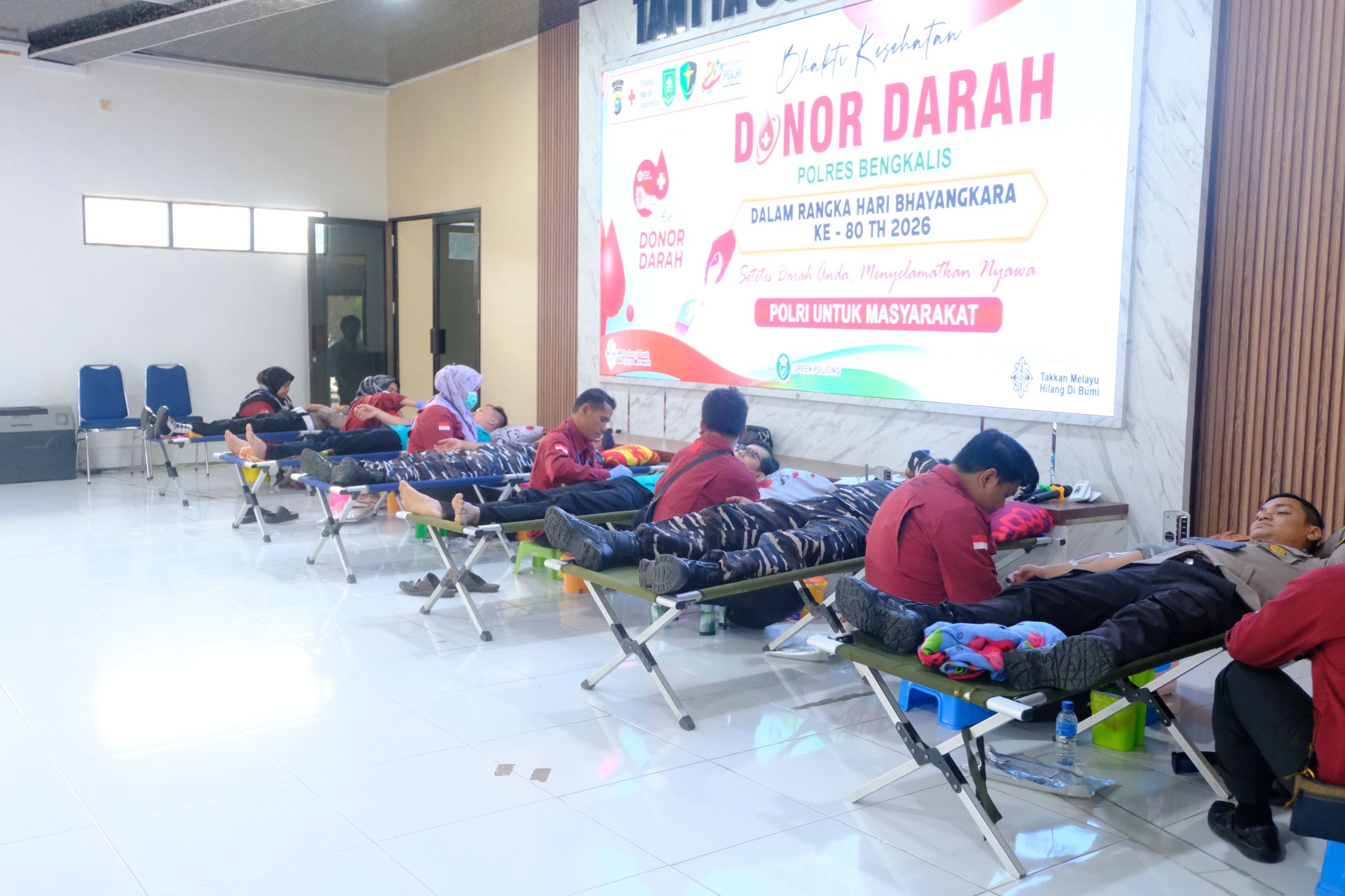 Setetes Darah, Sejuta Harapan: Donor Darah Hari Bhayangkara ke-80 Perkuat Sinergi Kemanusiaan di Bengkalis