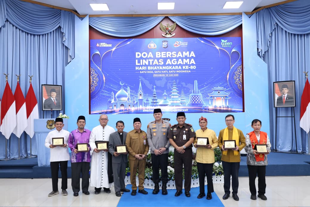 Polda Riau Gelar Doa Lintas Agama Jelang Hari Bhayangkara ke-80