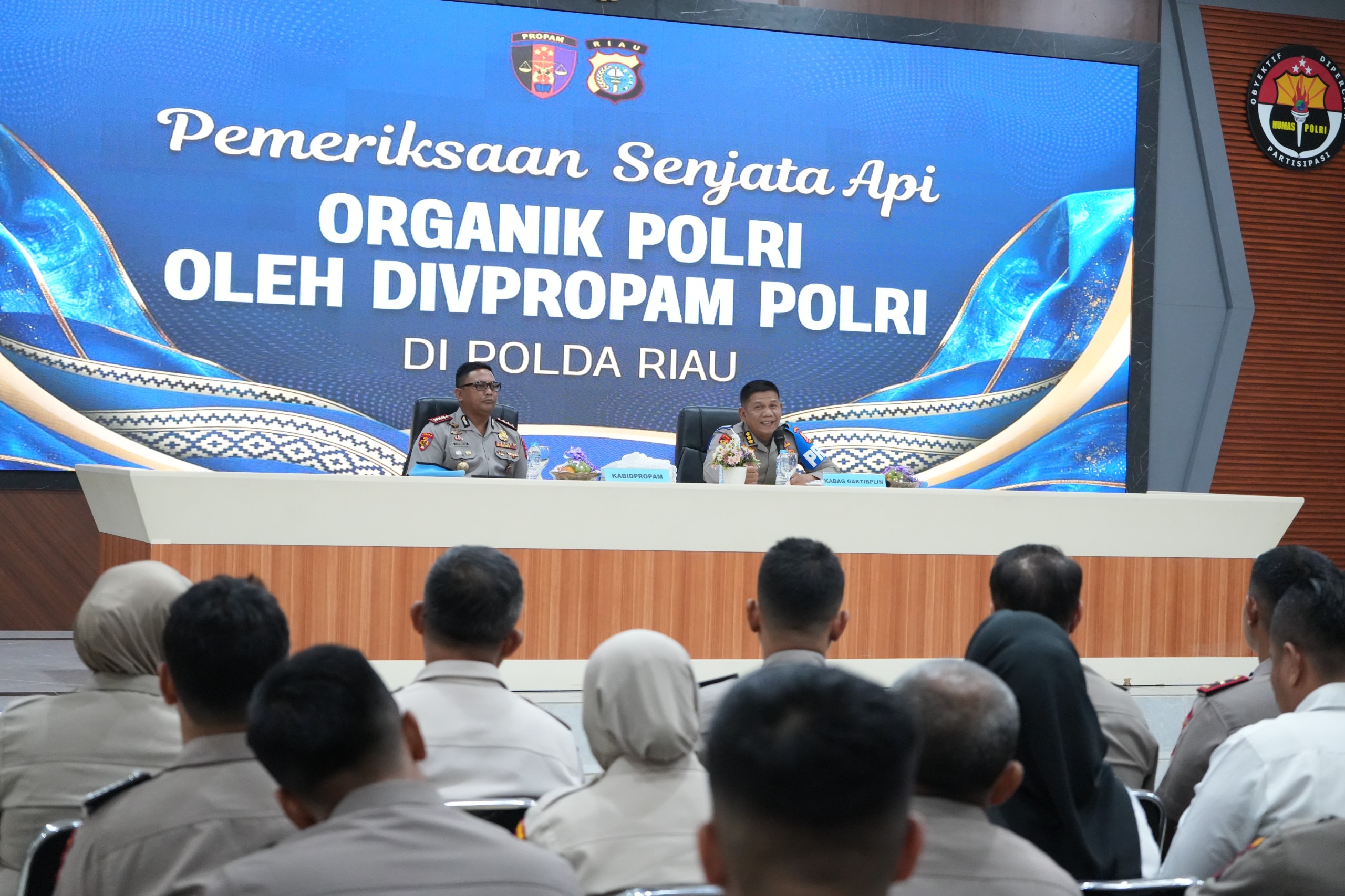 Divpropam Polri Laksanakan Pemeriksaan Senjata Api Organik di Polda Riau, Tekankan Tertib Administrasi dan Pengawasan