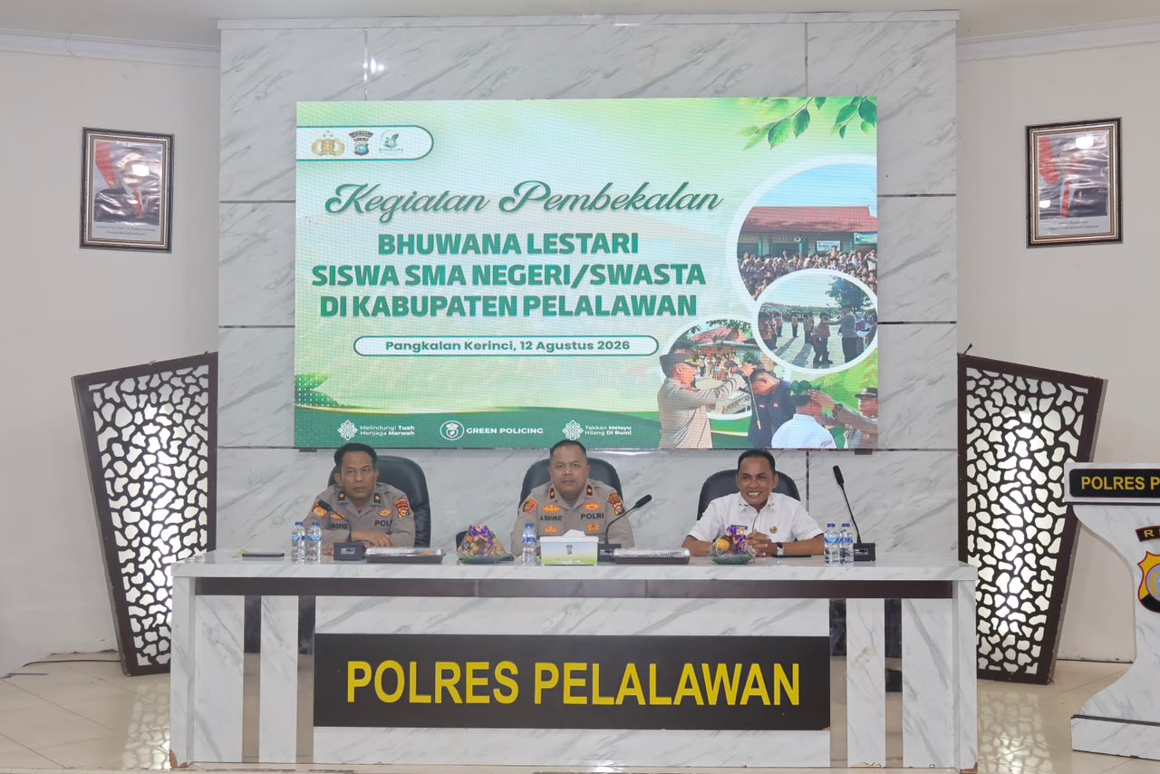 Waka Polres Pelalawan Bekali 15 SMA/SMK Lewat Program Bhuwana Lestari, Wujudkan Green Policing di Pelalawan