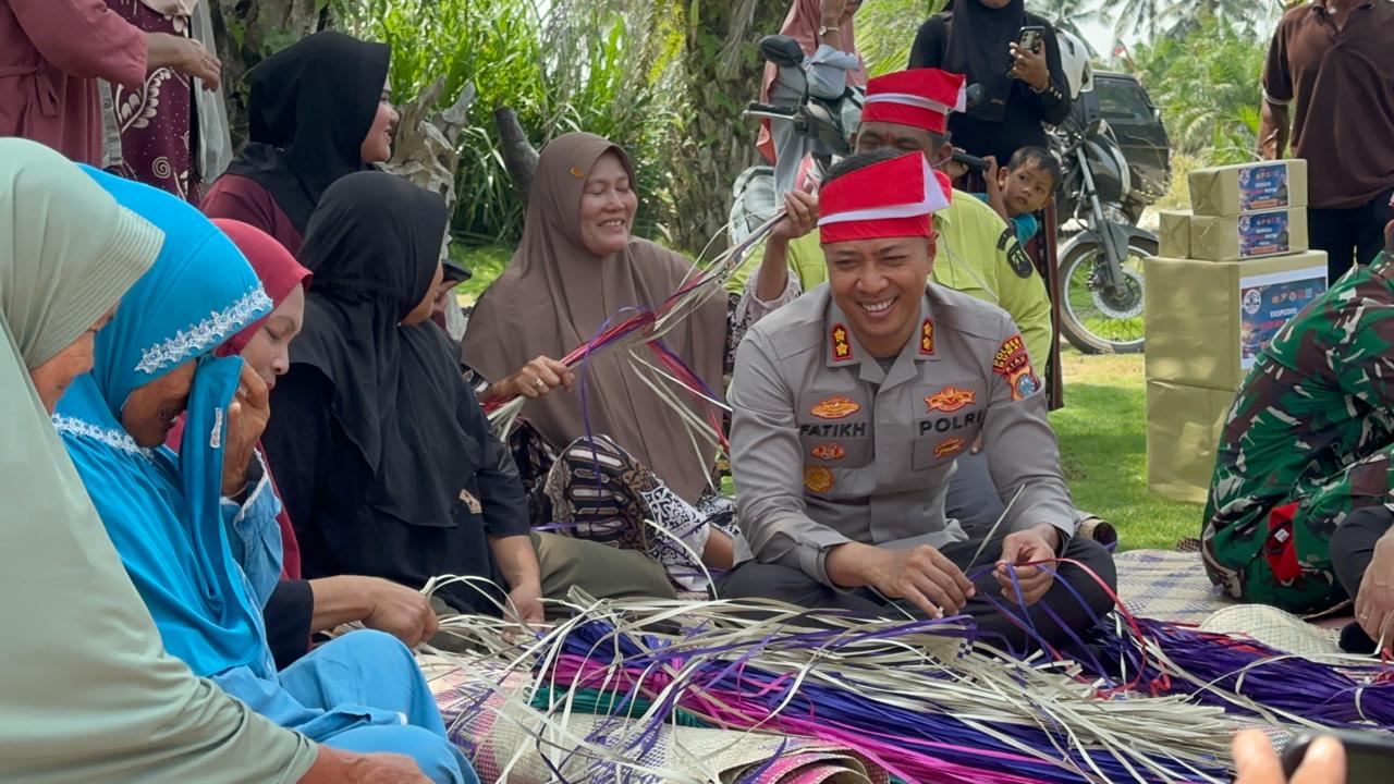 Polres Dumai Gelar Ekspedisi Merah Putih Presisi di Sungai Sembilan, Salurkan Bantuan dan Tanam 200 Bibit Mangrove
