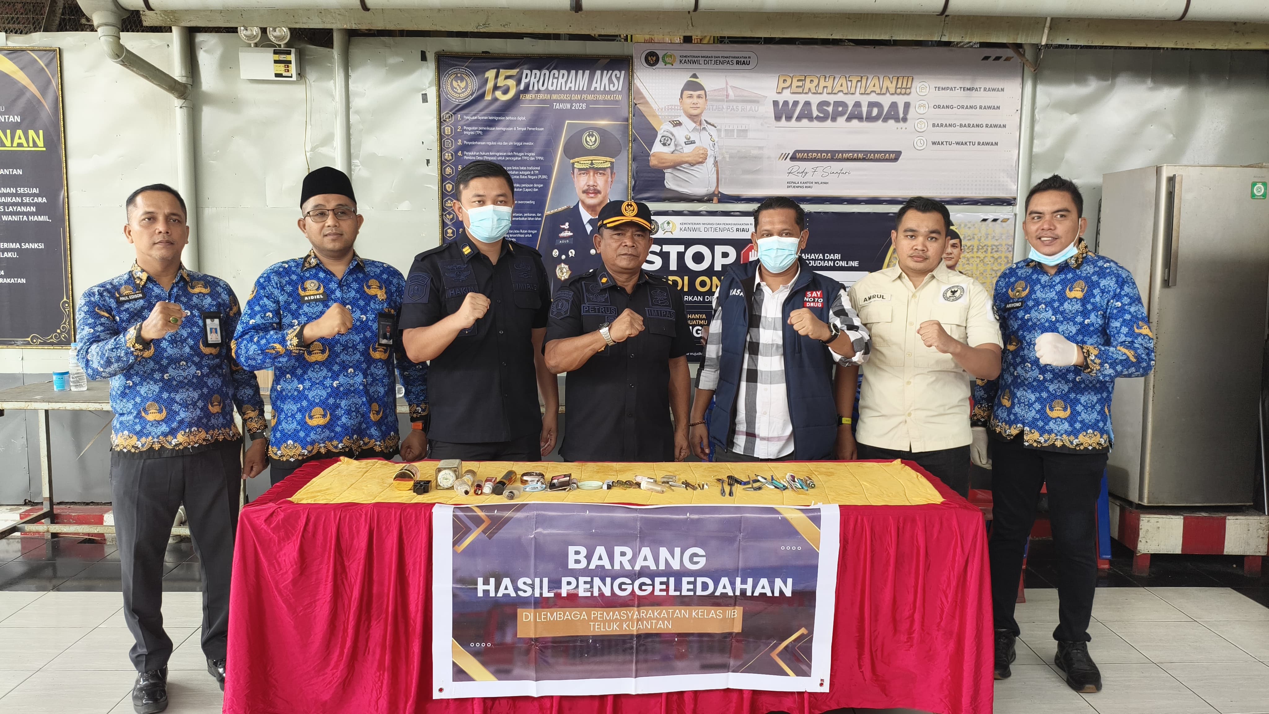 Polres Kuansing, Lapas dan BNNK Bersinergi Cek Urine Napi dan Petugas Lapas Teluk Kuantan
