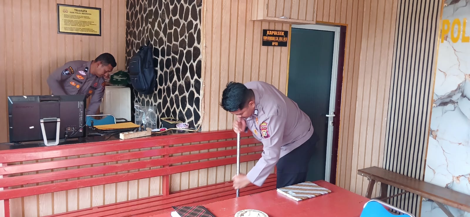 Mako Bersih, Semangat Melayani Meningkat: Polsek Peranap Konsisten Gelorakan Gerakan ASRI