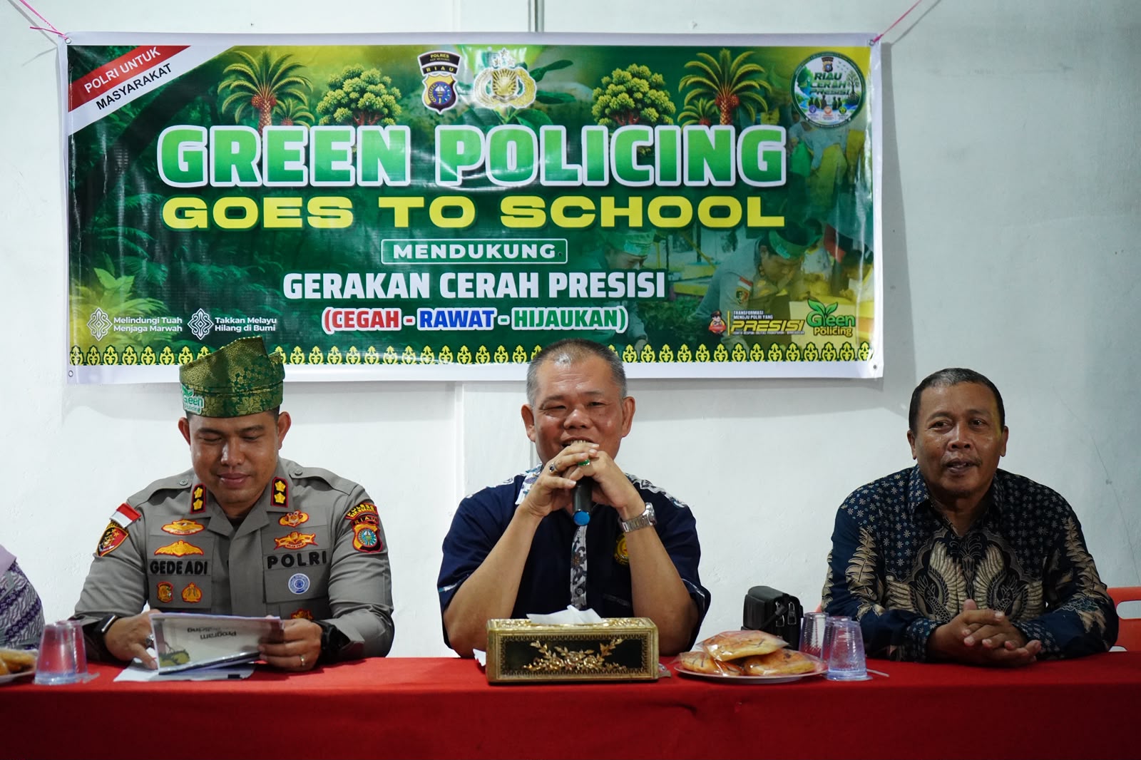 Dukung Green Policing Kapolda Riau, Kapolres Meranti Goes To School Ajak Pelajar Jaga Lingkungan
