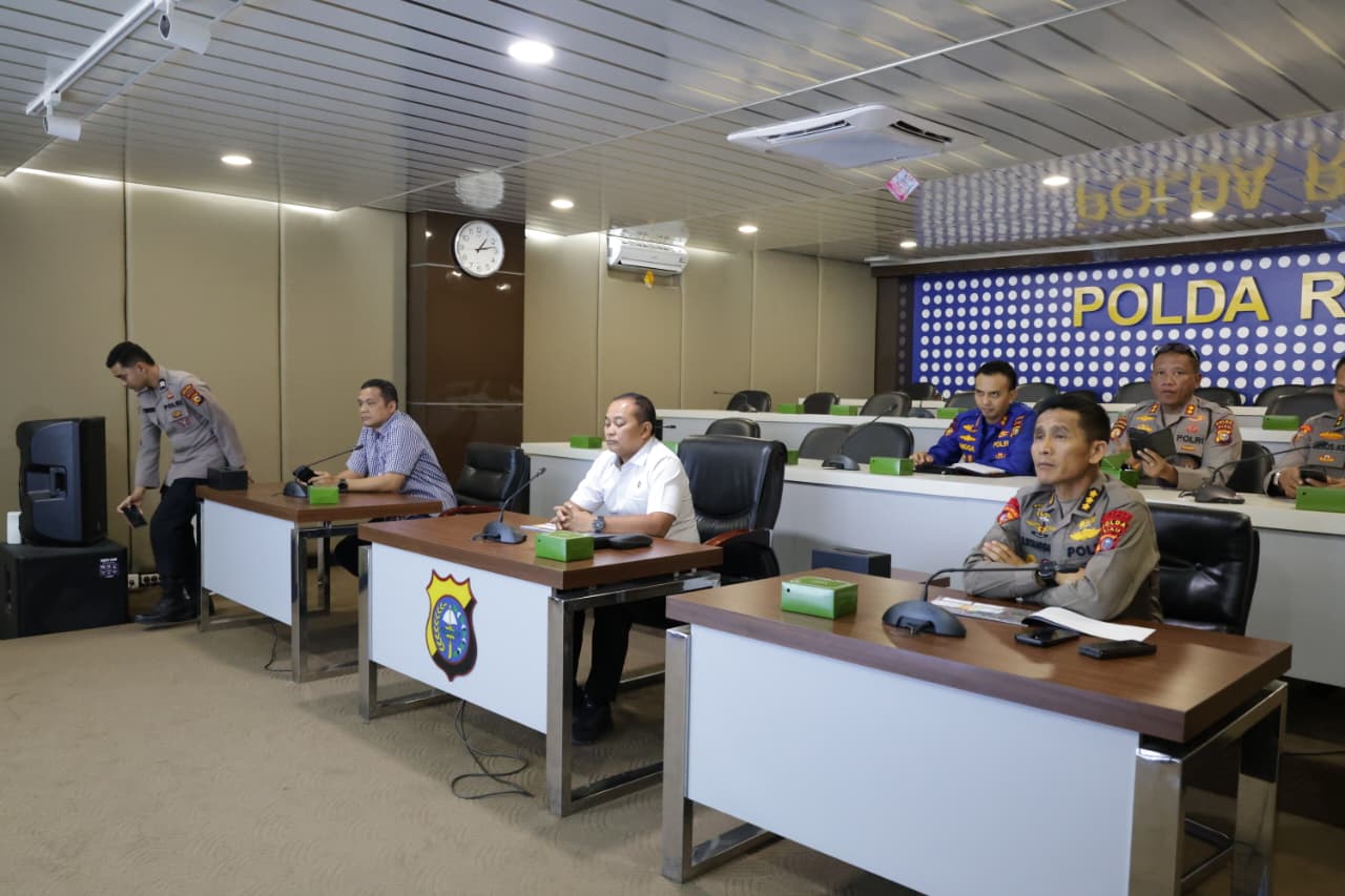 Polda Riau Ikuti Arahan Astamaops Kapolri Terkait Penanganan Karhutla