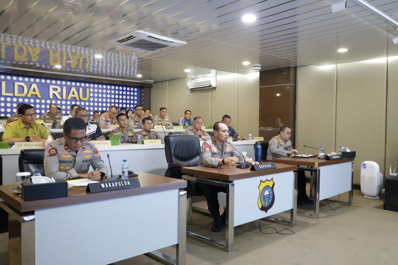 Polda Riau Gelar Paparan 4 Program Kapolda, Diikuti PJU dan Jajaran Polres