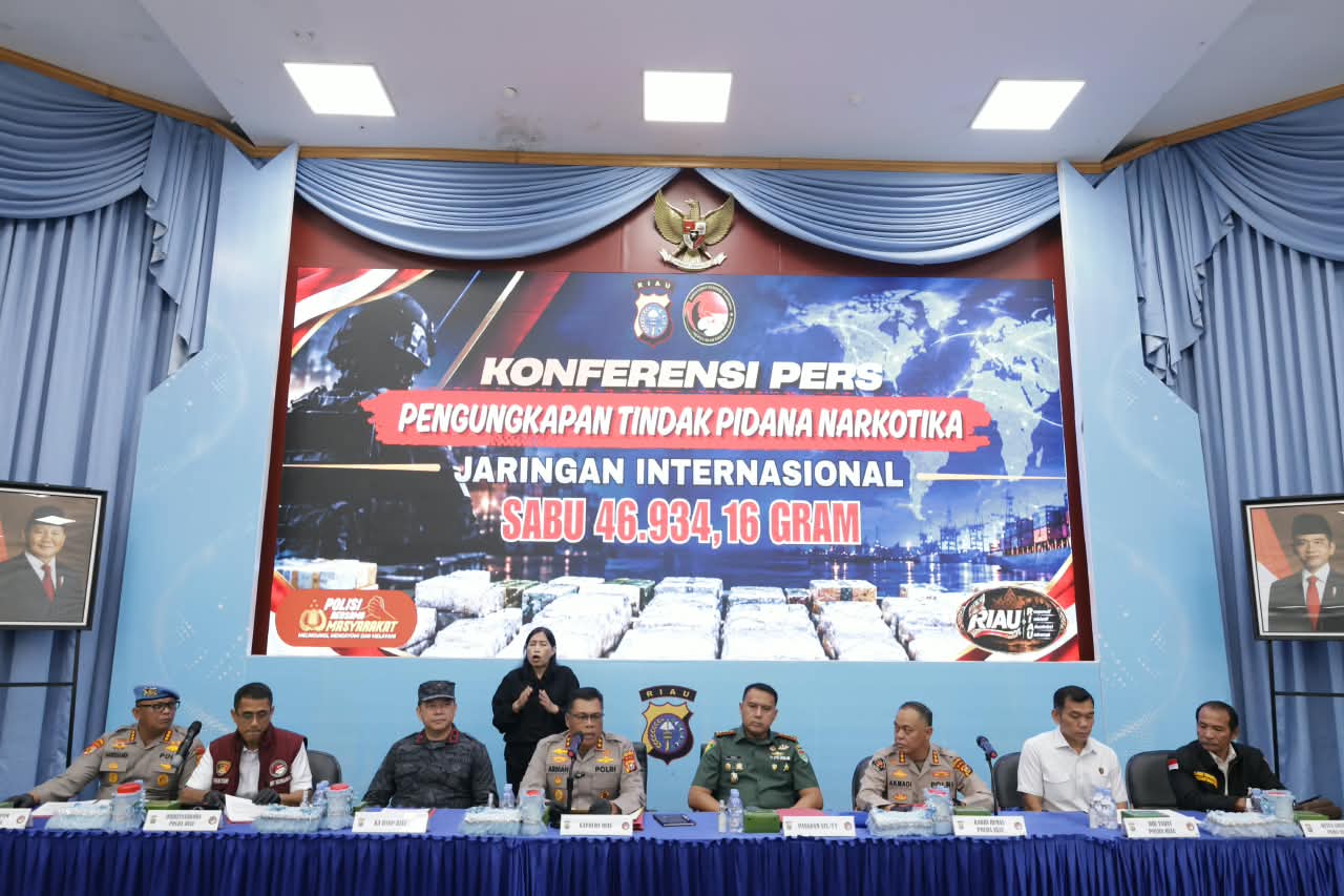Polda Riau Sita 46,93 Kg Sabu Senilai Rp84,49 Miliar, Dua Tersangka Ditangkap