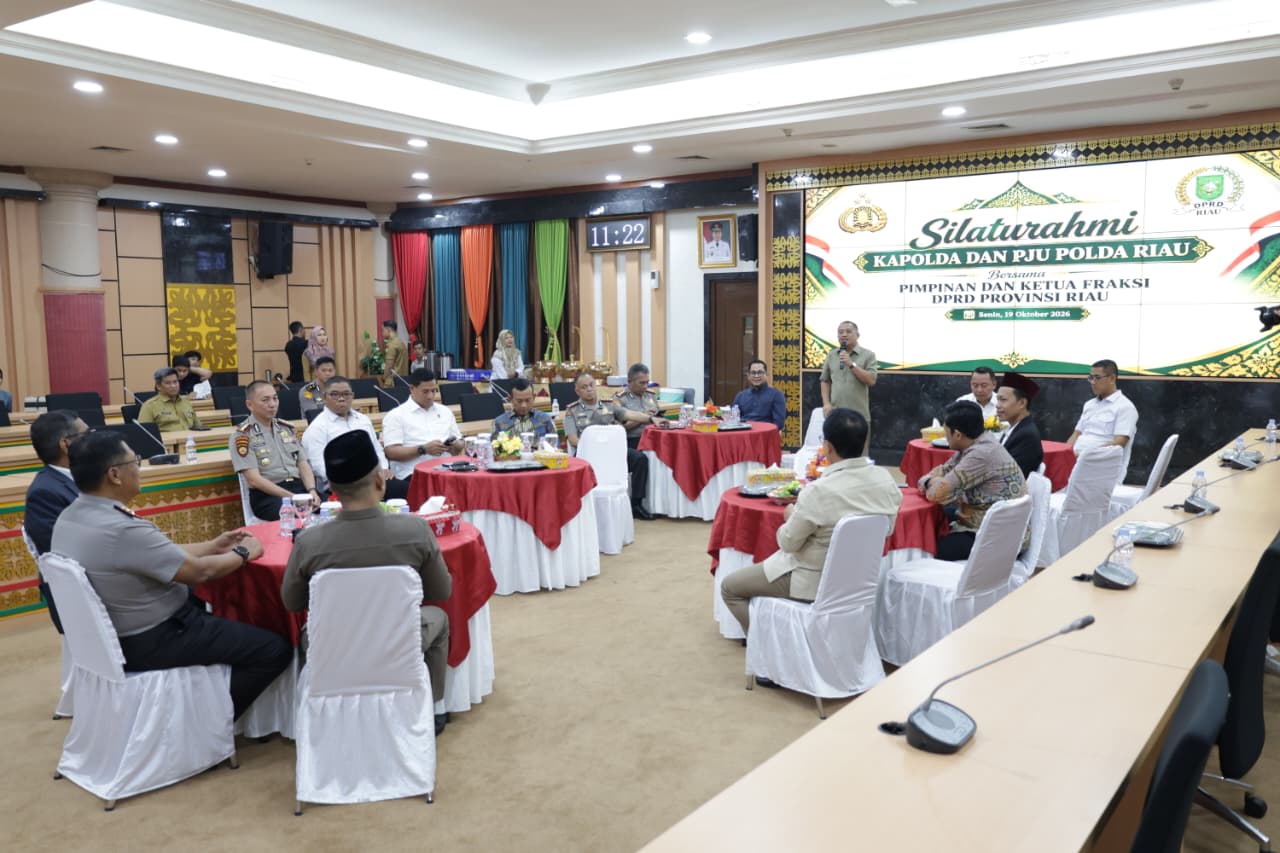 Kapolda Riau Silaturahmi dengan DPRD, Perkuat Sinergi Tangani Narkoba hingga Karhutla