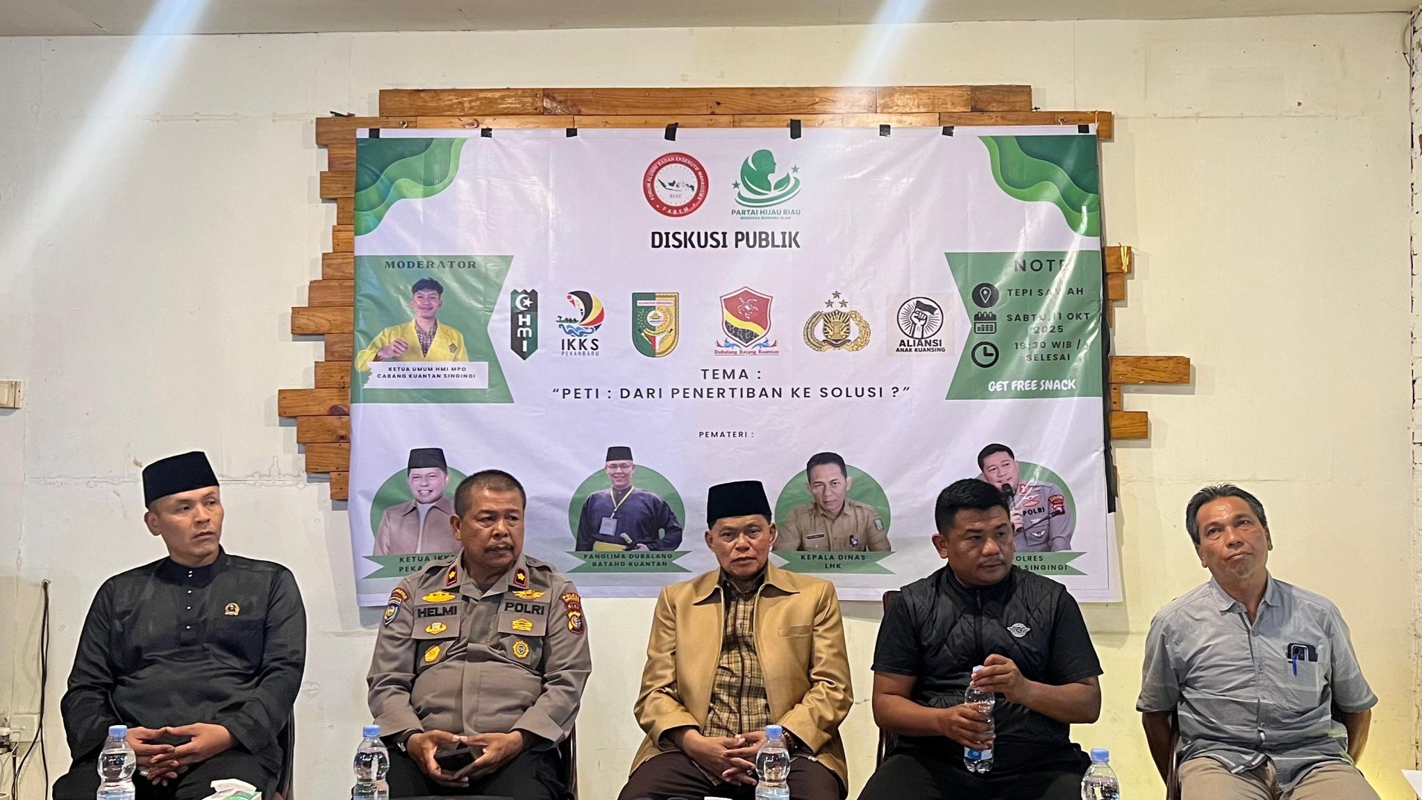 Partai Hijau Riau dan FABEM Riau Gelar Diskusi Publik serta Deklarasi Menolak PETI dan Mendorong WPR