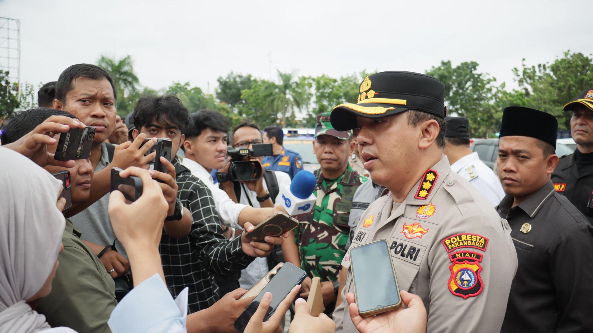 Sinergi TNI-Polri dan Pemkot Pekanbaru Siap Hadapi Banjir dan Masalah Sosial di 2025