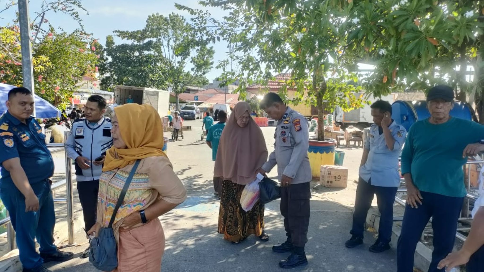 Polsek SKP Laksanakan Pengawasan dan Pengamanan di Pelabuhan Sei Duku