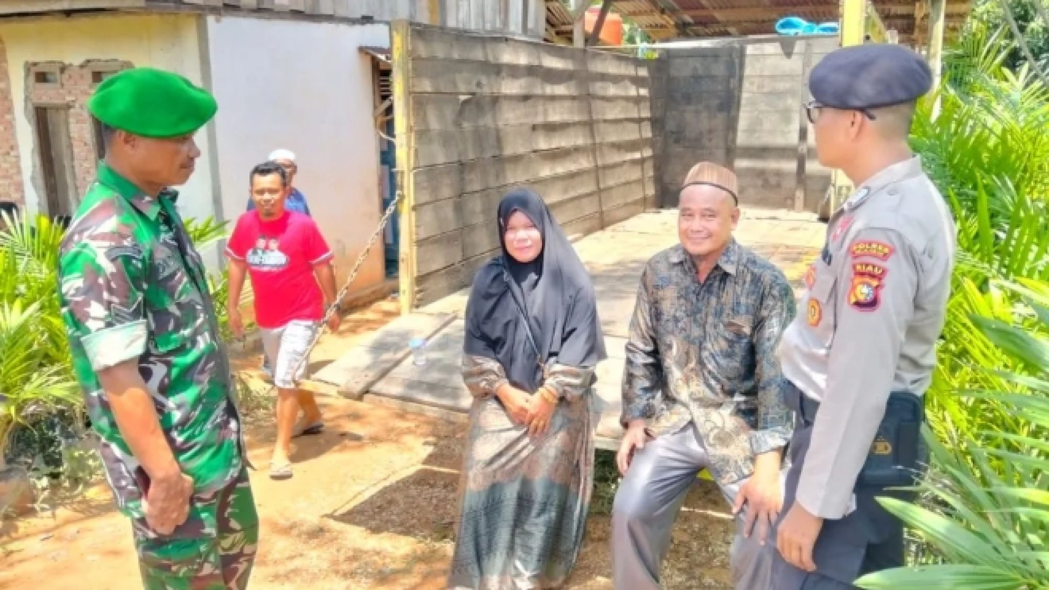 Polsek Langgam Tingkatkan Sinergitas dengan TNI Koramil 09 Langgam