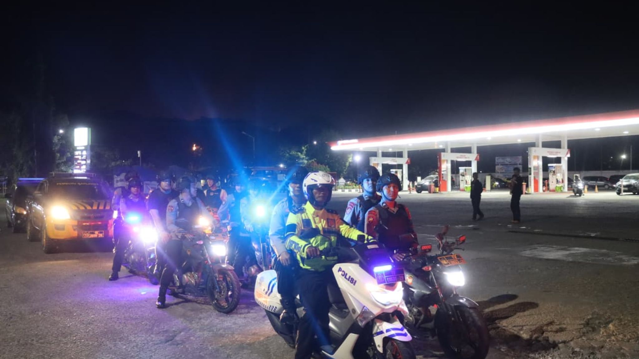 Kapolres Dumai Pimpin Patroli Tim RAGA dan Pengecekan Pos Satkamling kecamatan Bukit kapur Kota Dumai
