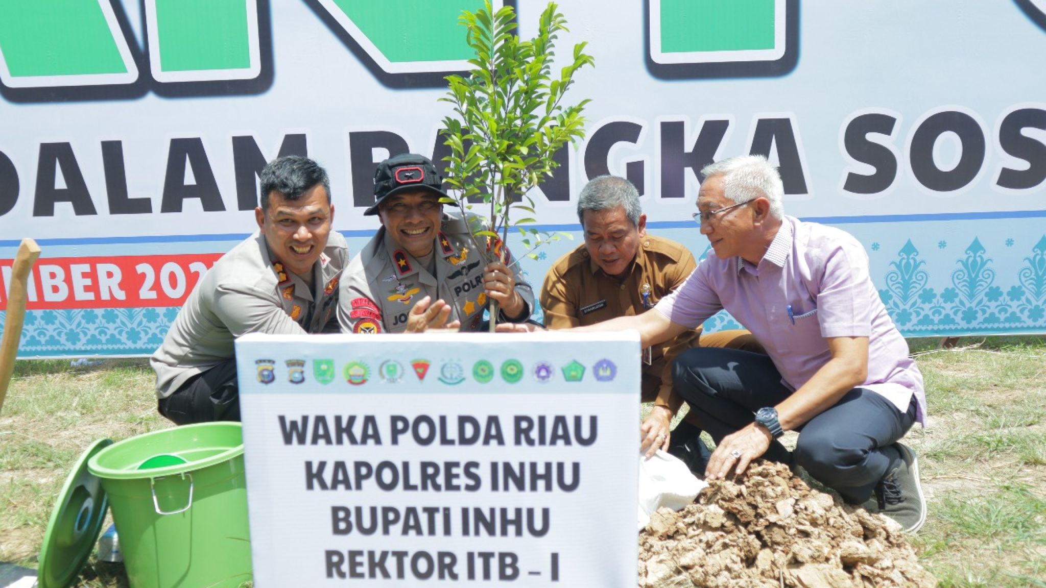Cegah Abrasi Sungai Indragiri, Wakapolda Riau dan Polres Inhu Gandeng 3 Kampus di Rengat