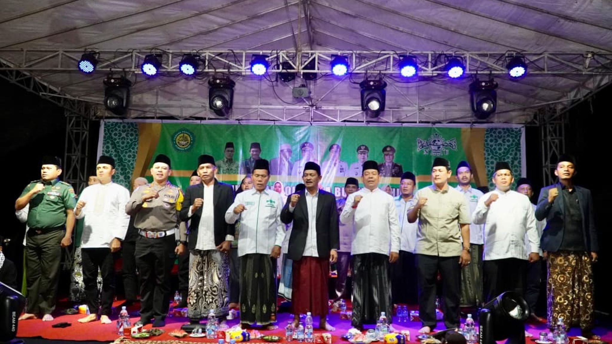 Kapolres Rohul AKBP Emil Eka Putra Hadiri Gebyar Sholawat dan Ngaji Kebangsaan di Ponpes Aswaja Nurul Jadid