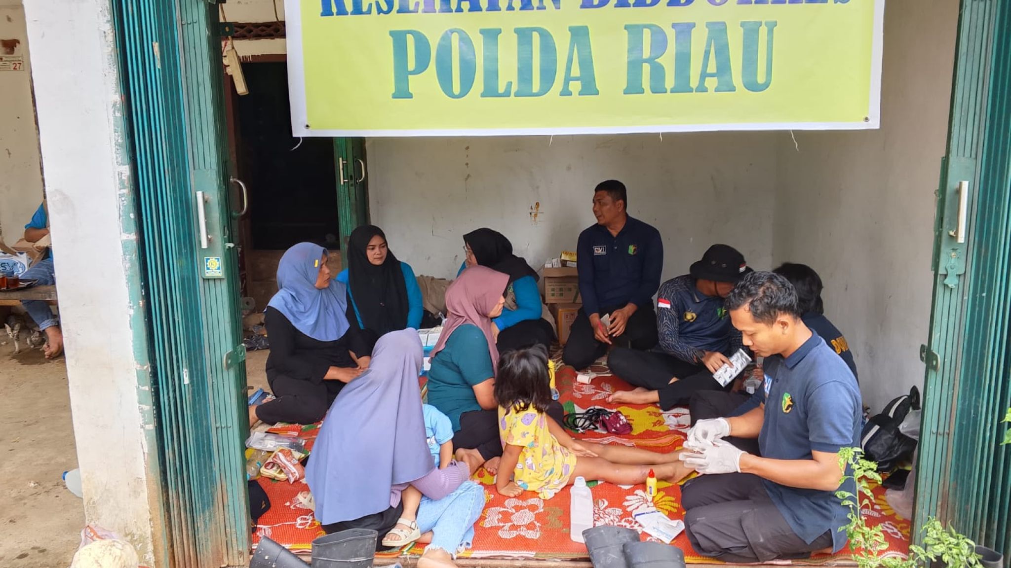 Pelayanan Kesehatan Polda Riau di Posko Subarang Aia Tangani 27 Pasien Terdampak Bencana