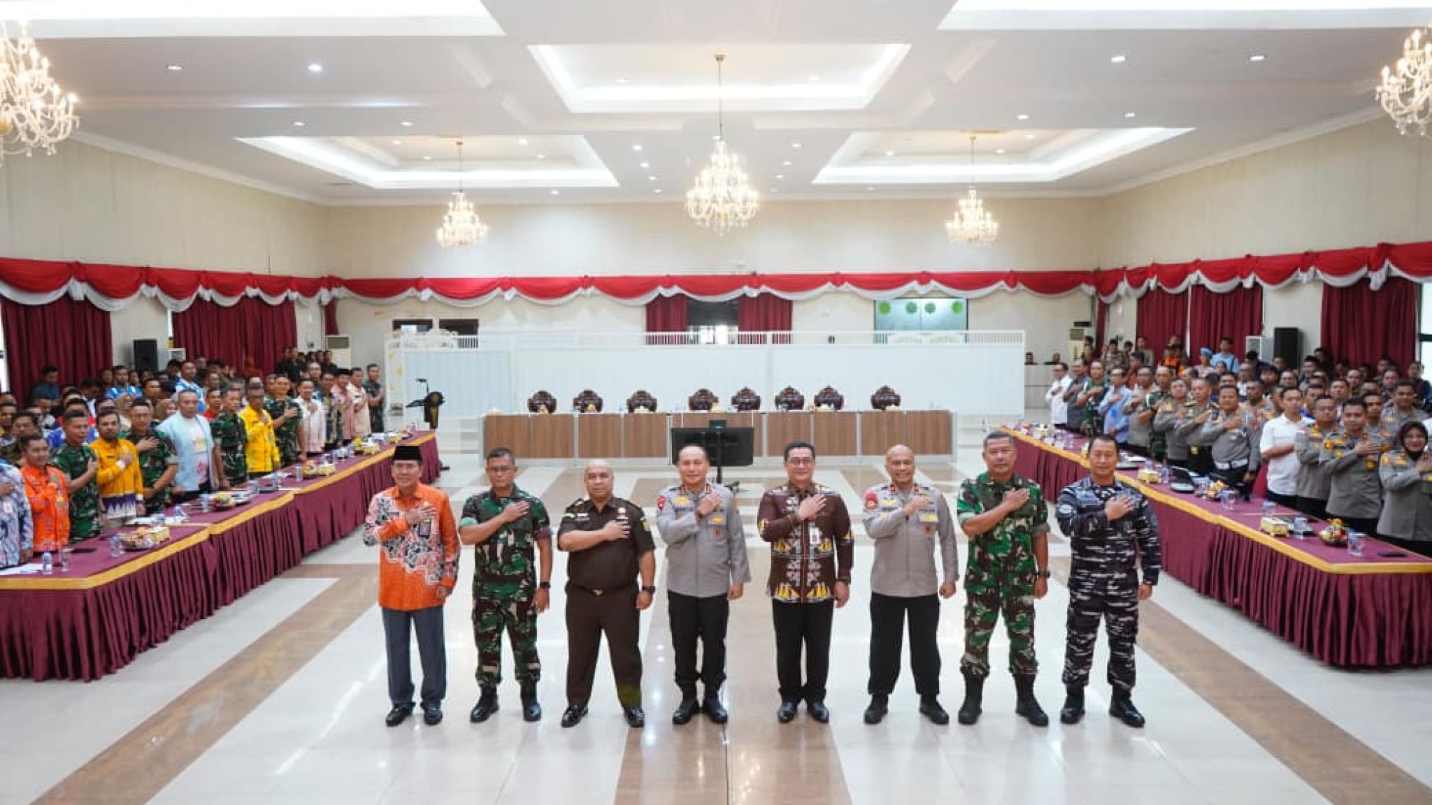 Kapolda Riau Buka Rakor Lintas Sektoral Operasi Lilin Lancang Kuning 2025, Fokus Pengamanan Nataru dan Antisipasi Cuaca Ekstrem