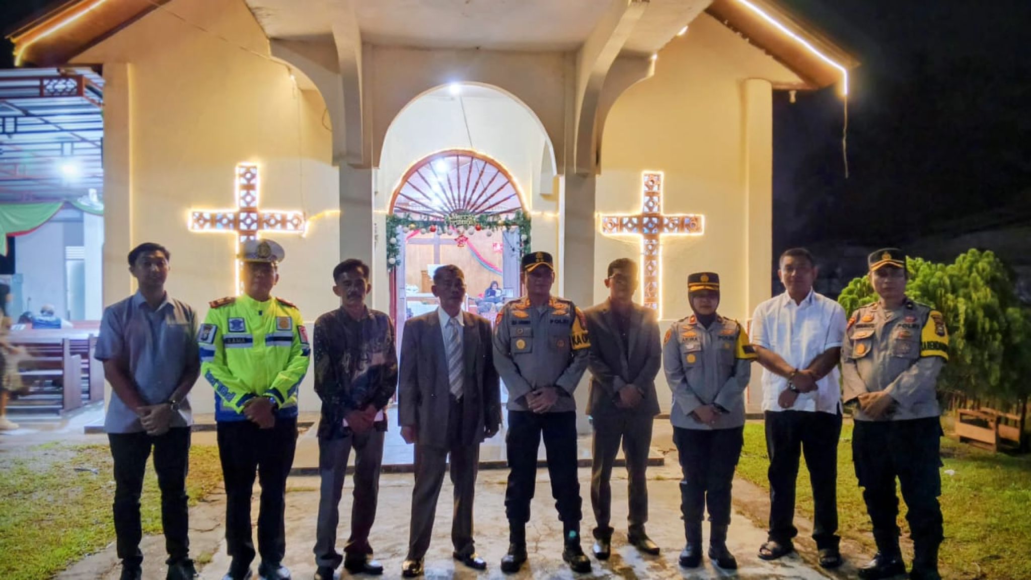 Pastikan Aman Hingga Malam Tahun Baru, Kapolres Siak Pantau Ibadah di Dua Gereja